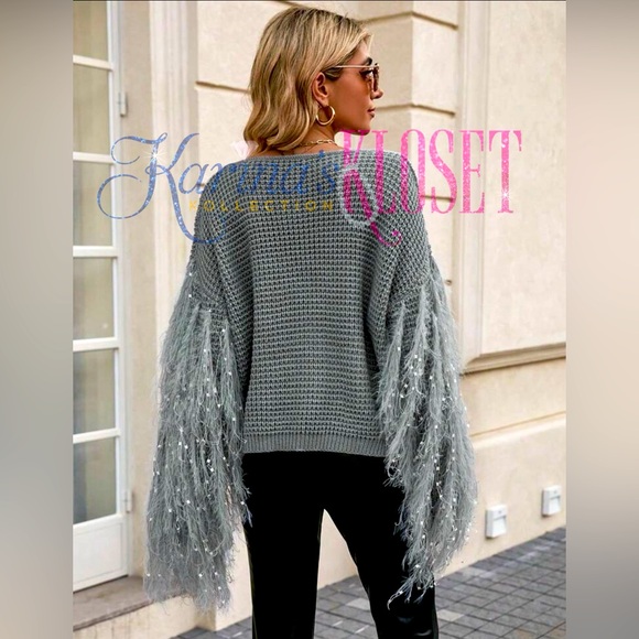 Platinum Gray Fluffy Batwing Shag Pullover Sweater w/Arm Fringes - Picture 3 of 4